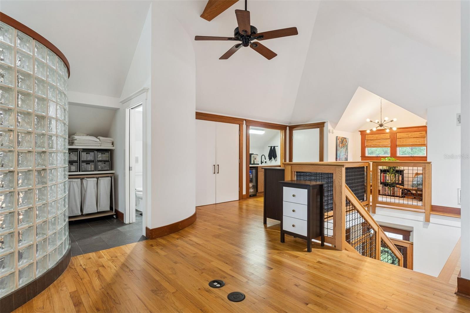 PRICE SUB - Residential
