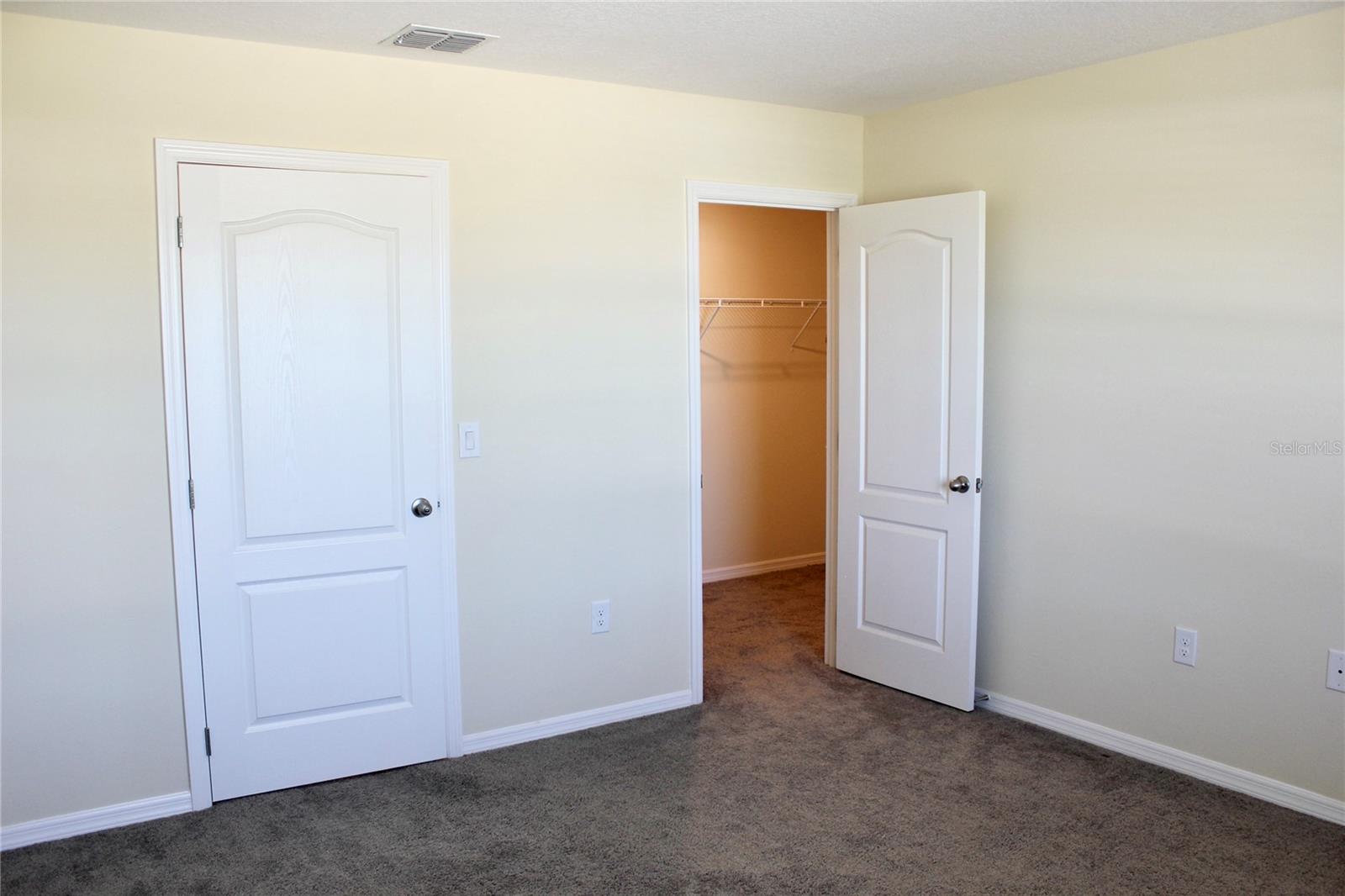 FIESTA KEY PH 2 - Residential Lease