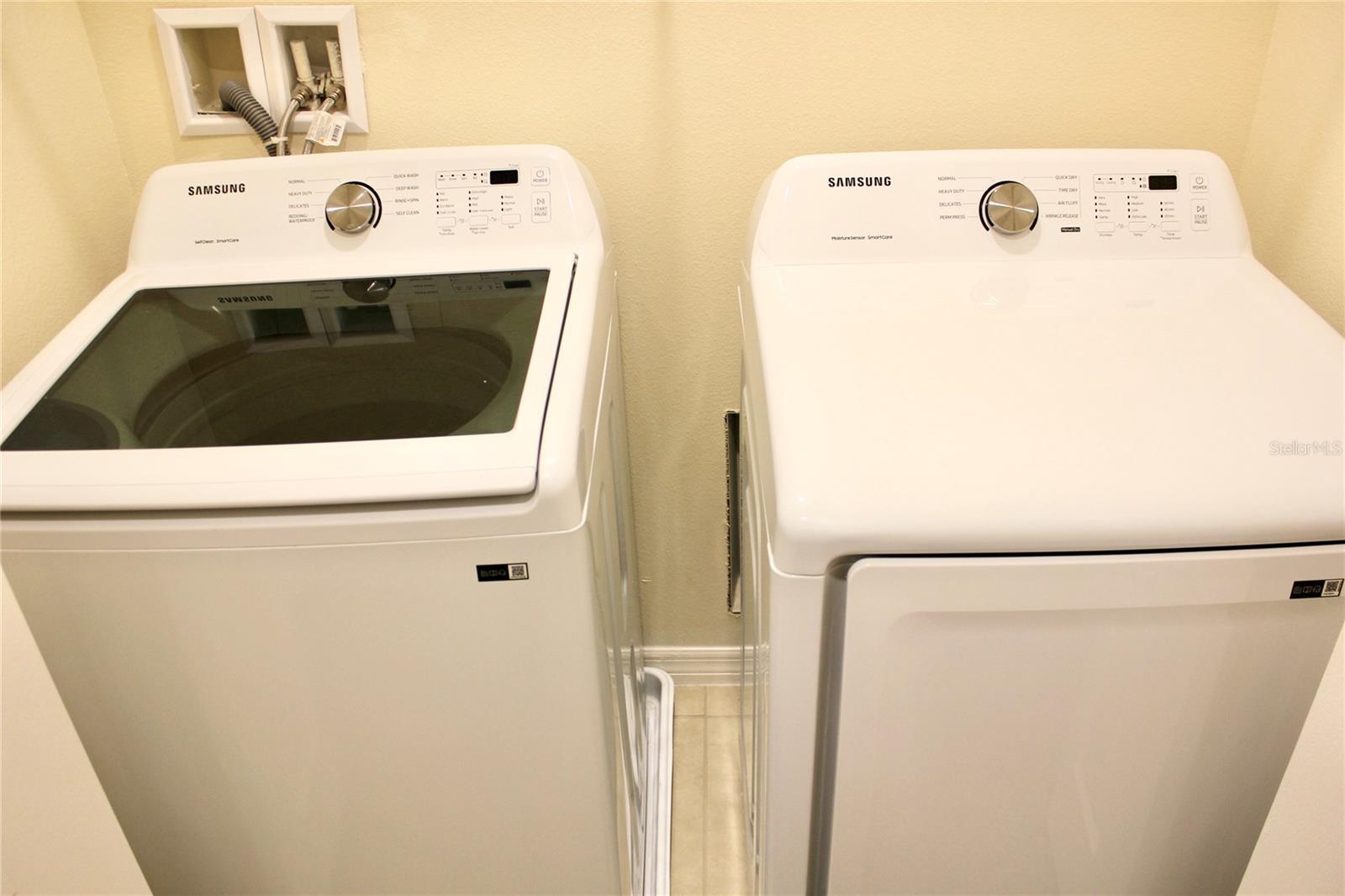 FIESTA KEY PH 2 - Residential Lease