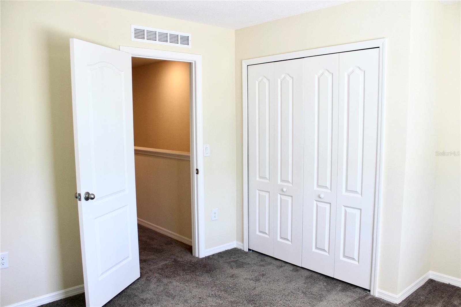 FIESTA KEY PH 2 - Residential Lease