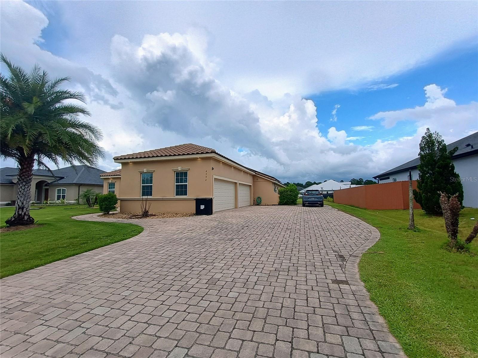 WOODSHIRE PRESERVE - Residential