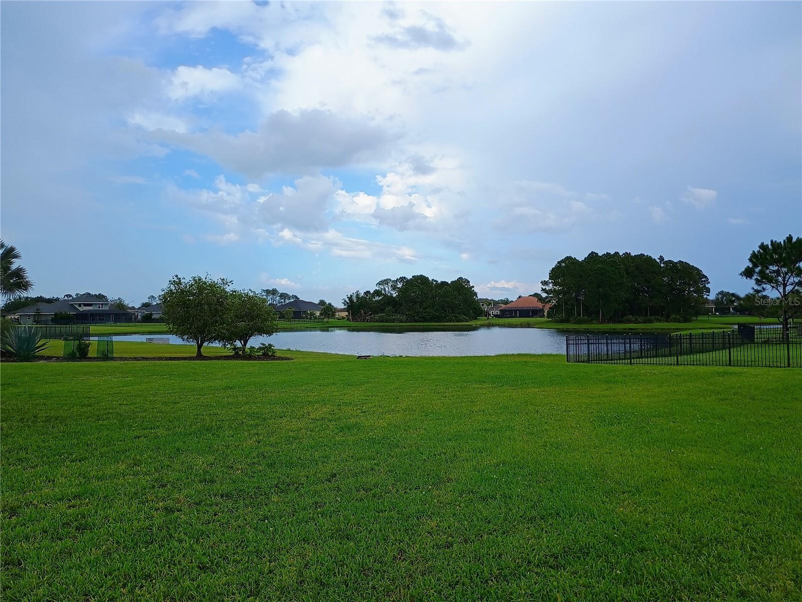 WOODSHIRE PRESERVE - Residential