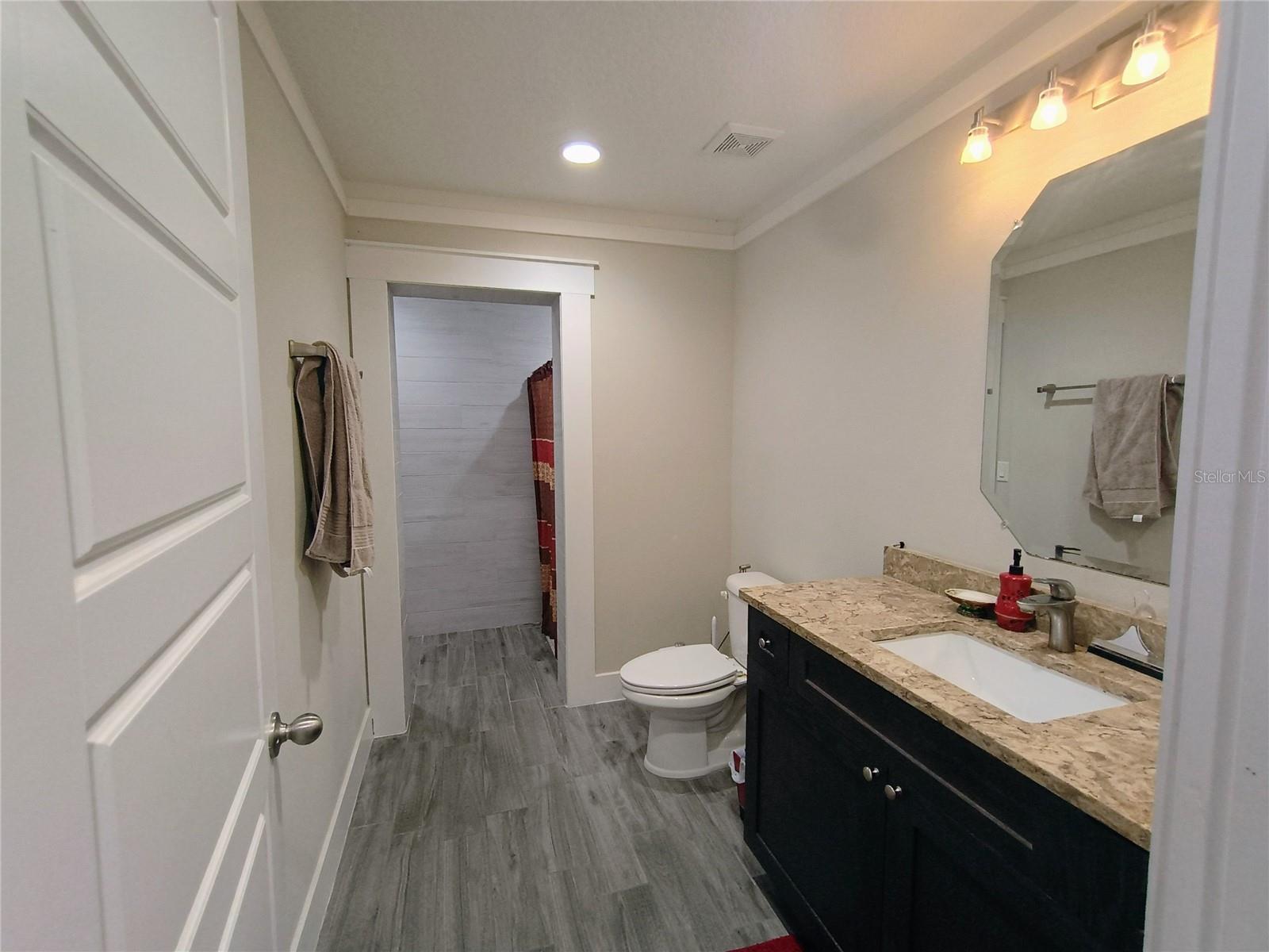 WOODSHIRE PRESERVE - Residential
