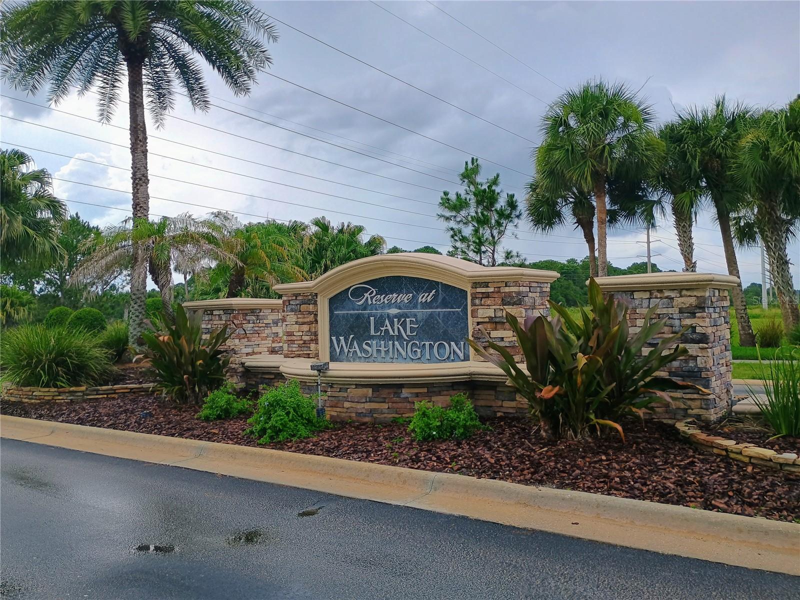 WOODSHIRE PRESERVE - Residential