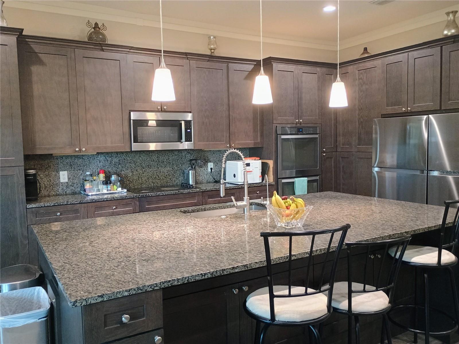 WOODSHIRE PRESERVE - Residential