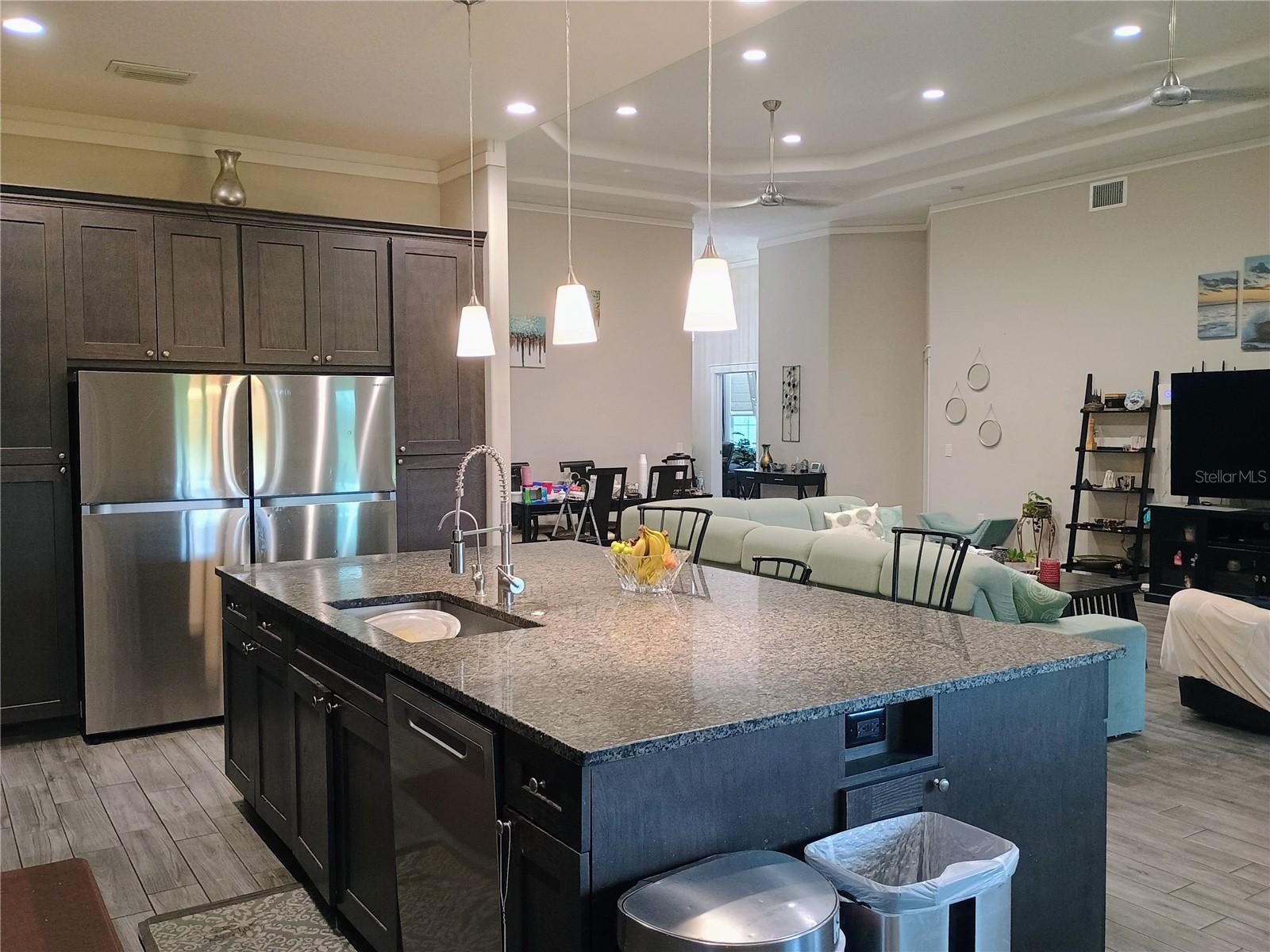 WOODSHIRE PRESERVE - Residential