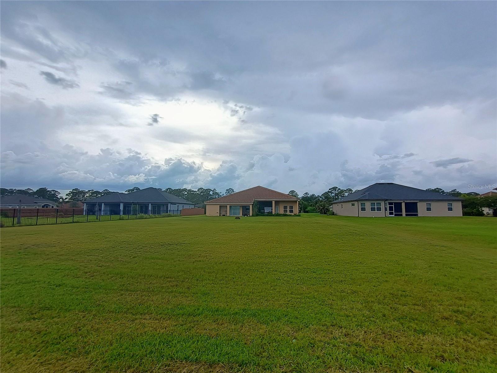 WOODSHIRE PRESERVE - Residential