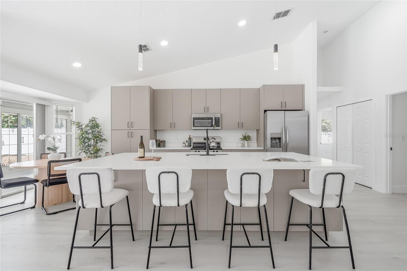 SERENE HILLS - Residential