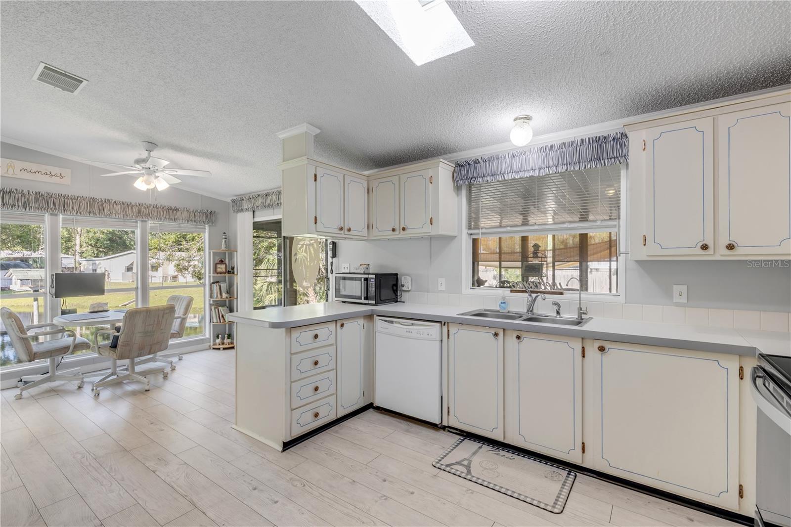MILL RUN - Residential
