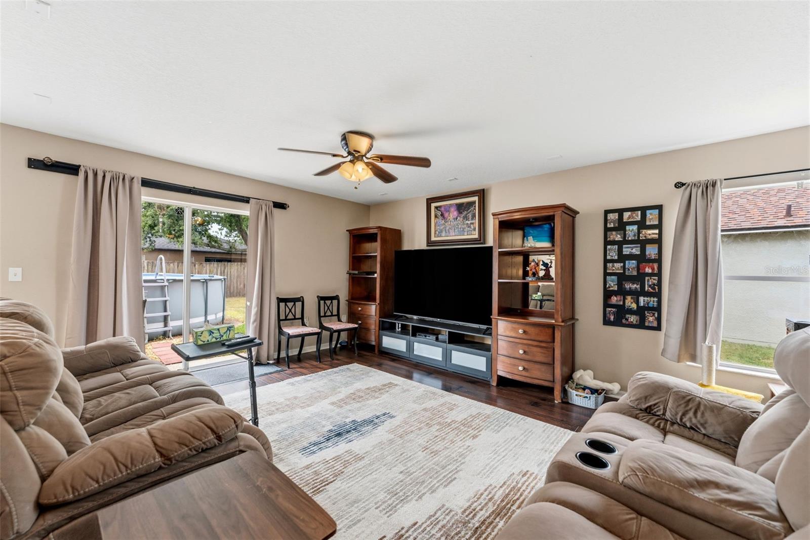 HAMPTON HILLS SOUTH PH 1 - Residential