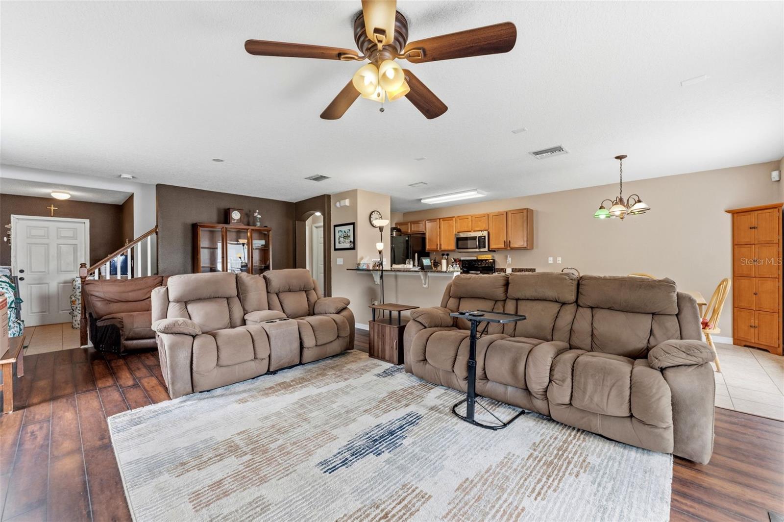 HAMPTON HILLS SOUTH PH 1 - Residential