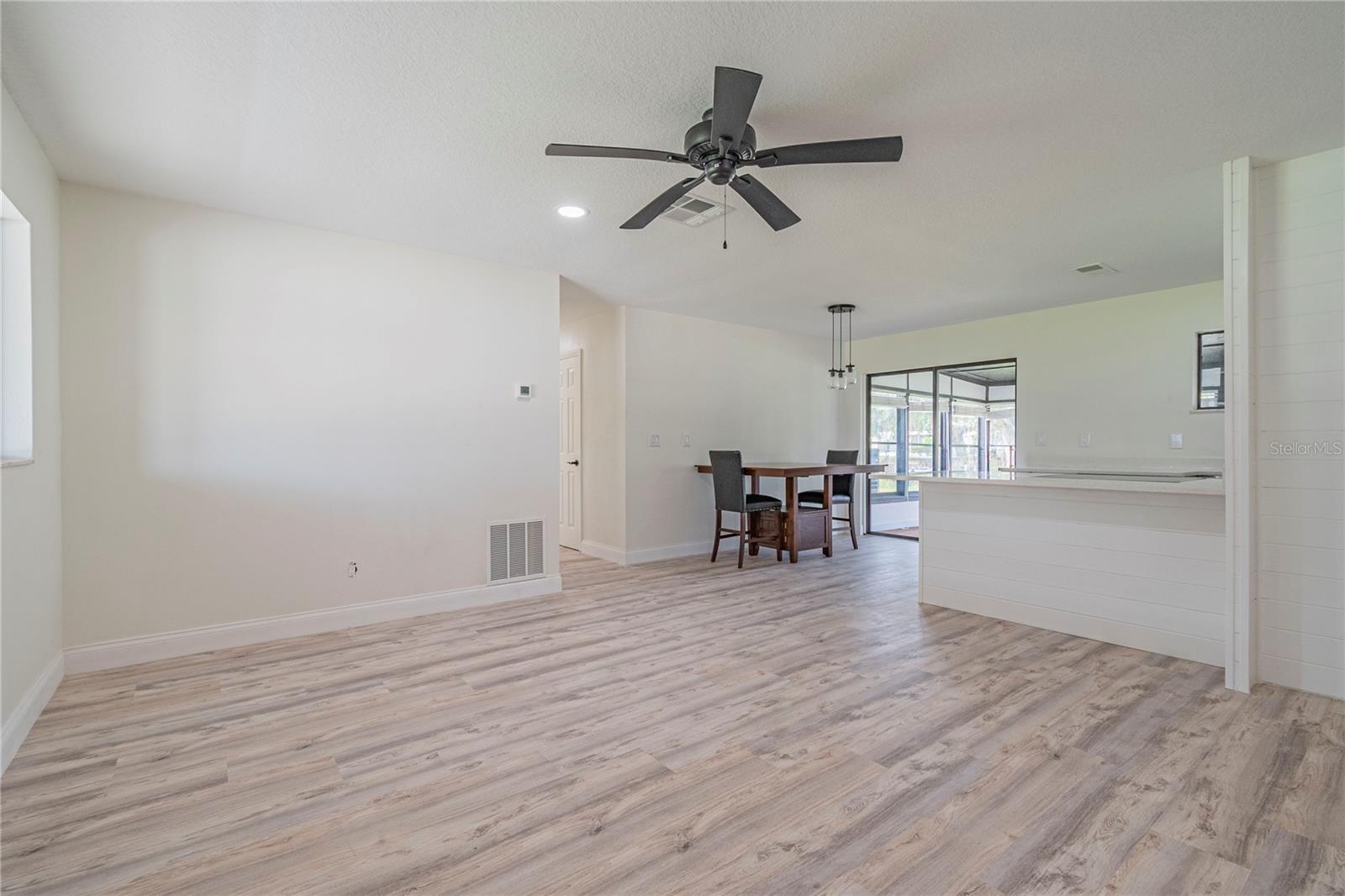 PALM SHADOWS VACD - Residential