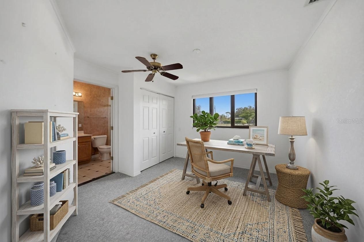 CHARLOTTE SHORES UN 01 - Residential