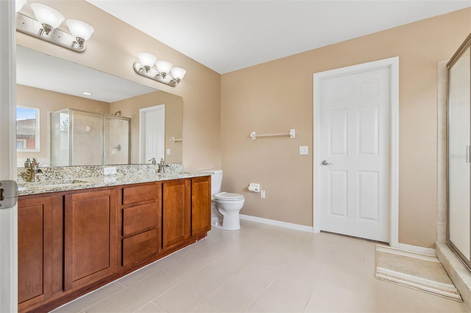 AYERSWORTH GLEN - Residential