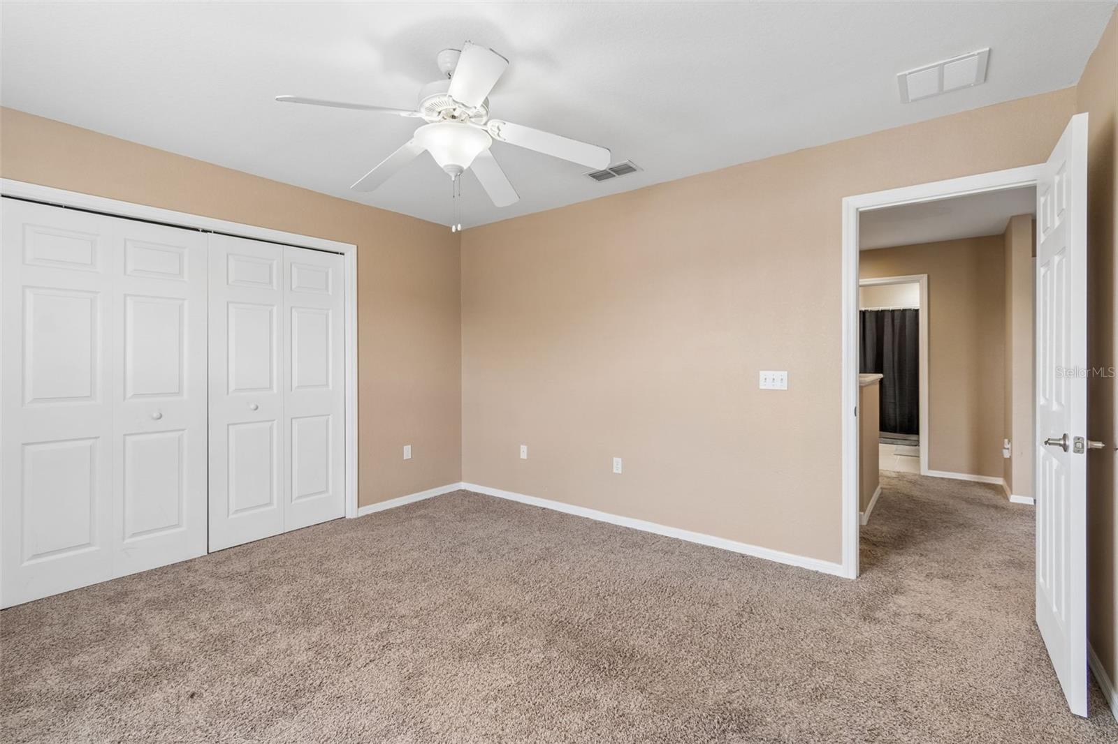 AYERSWORTH GLEN - Residential