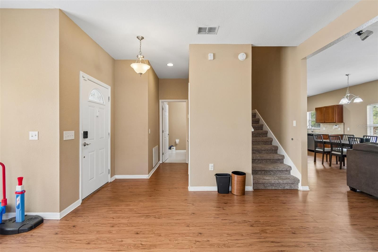 AYERSWORTH GLEN - Residential