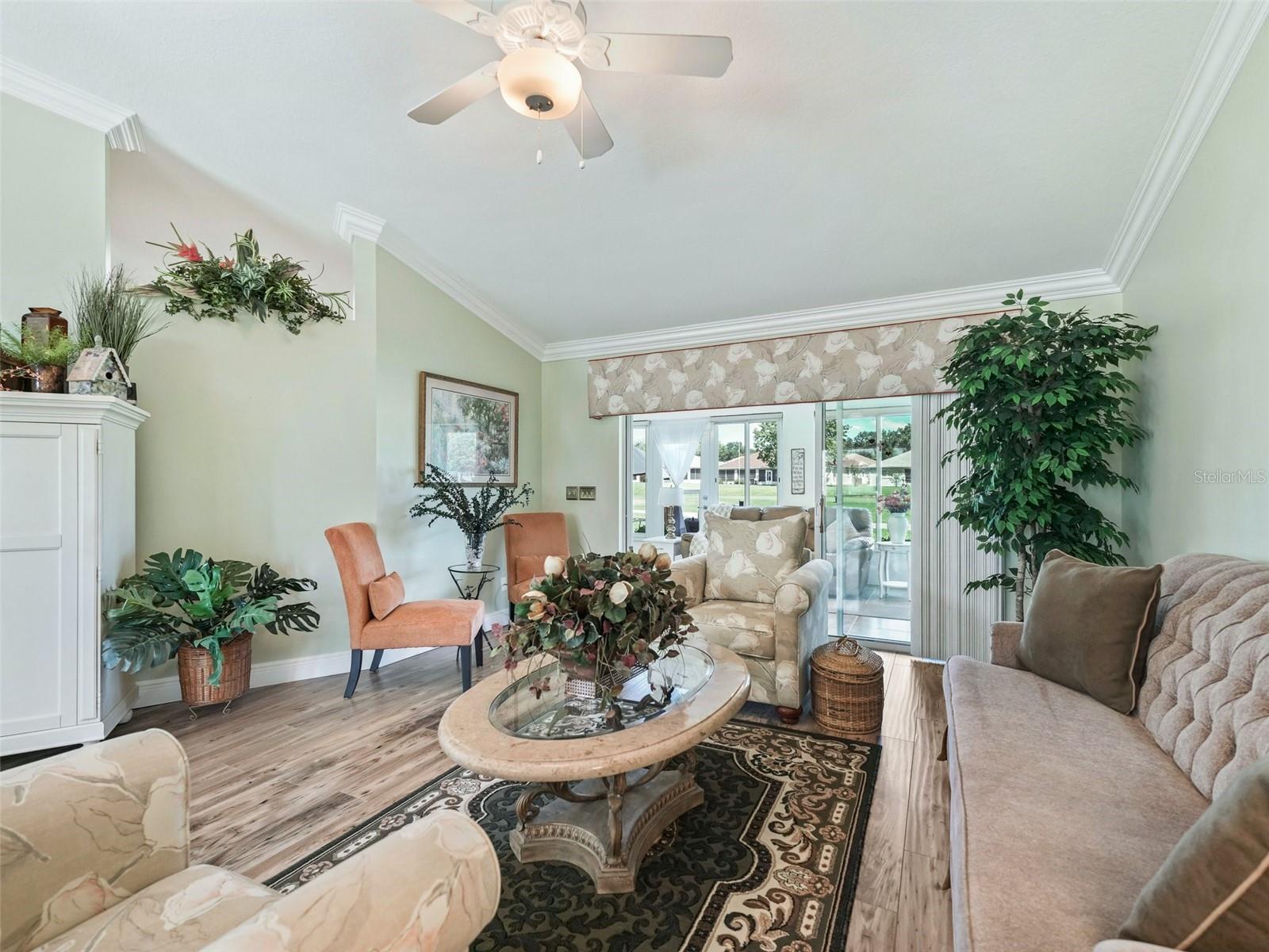 OCALA PALMS UN VI - Residential