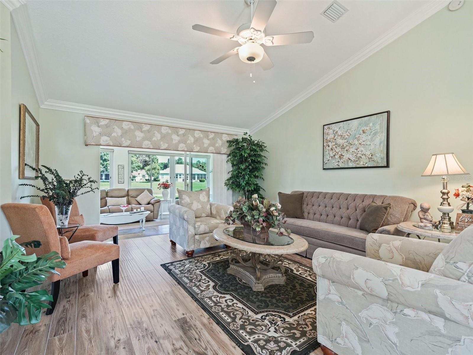 OCALA PALMS UN VI - Residential
