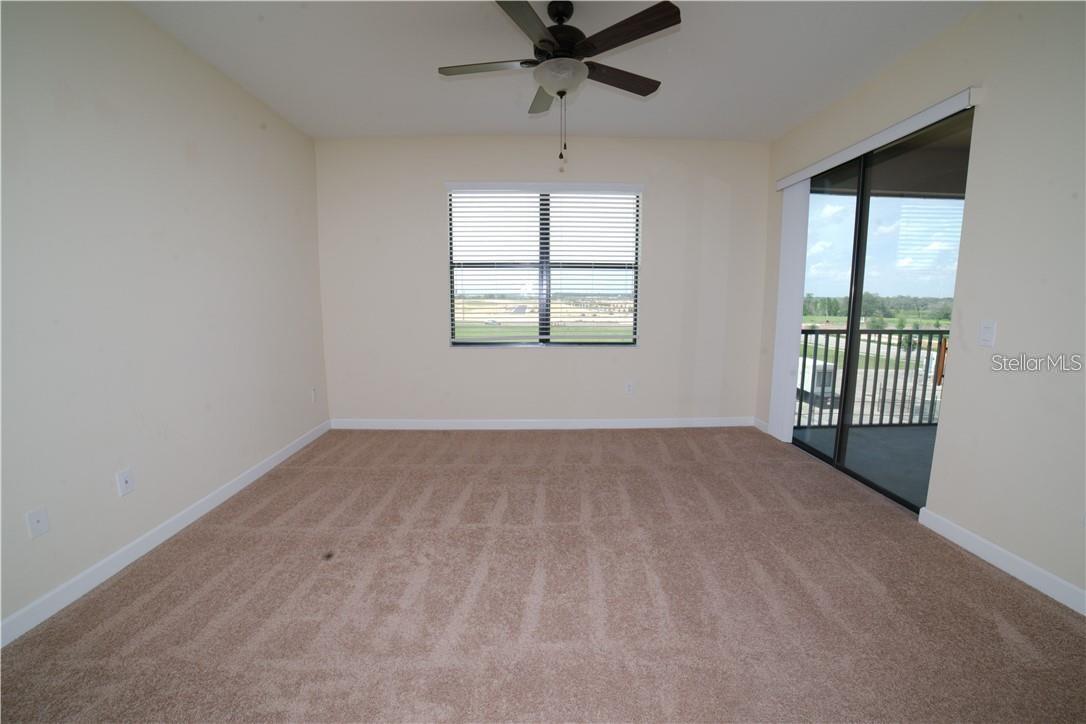 CHAMPIONS CLUB CONDO PH 8 - Residential Lease