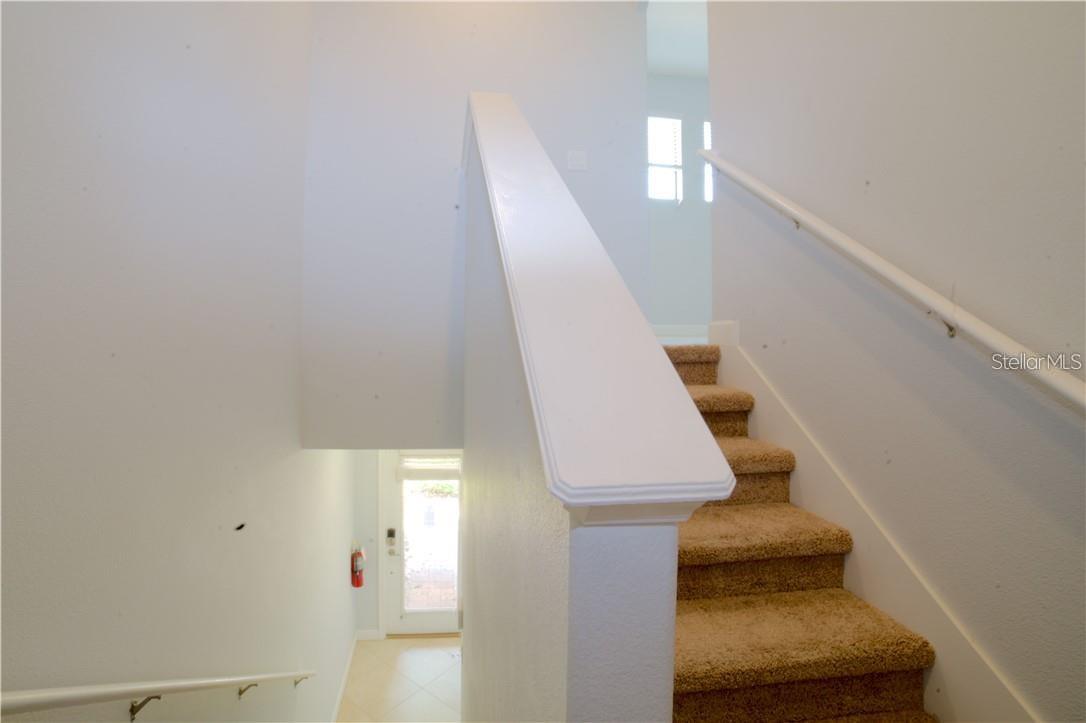 CHAMPIONS CLUB CONDO PH 8 - Residential Lease