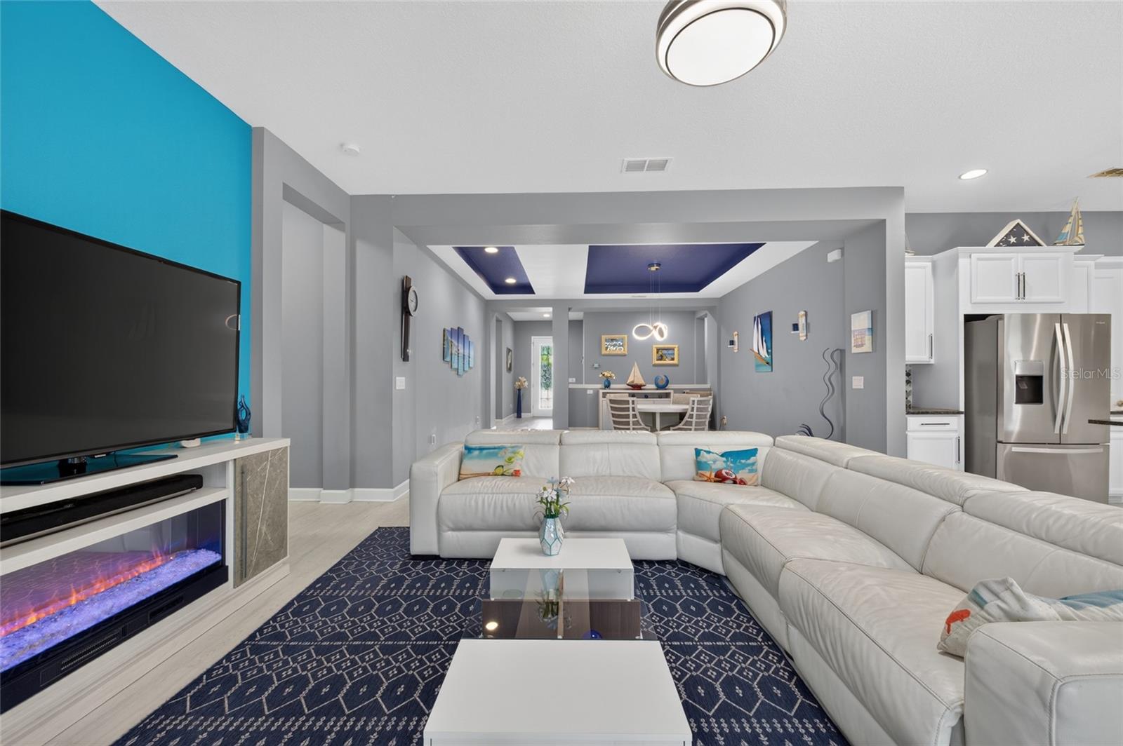 RAVEN CREST - Residential