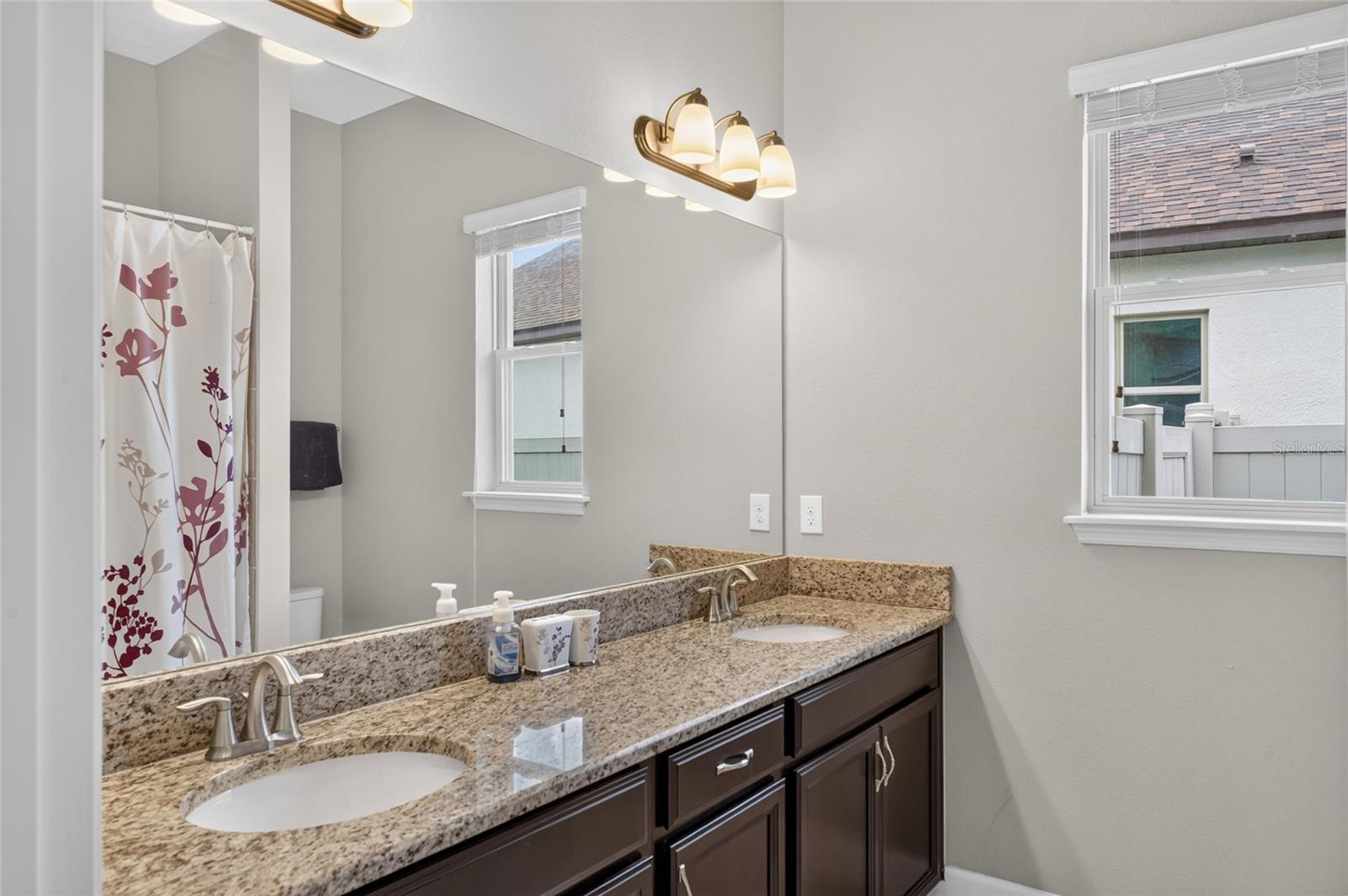 RAVEN CREST - Residential