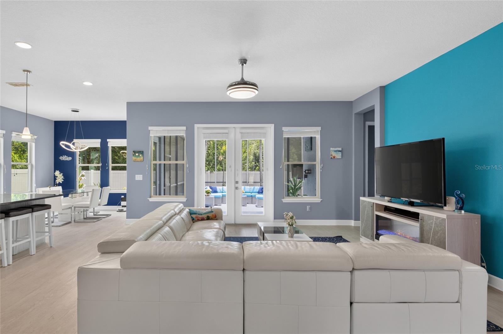RAVEN CREST - Residential