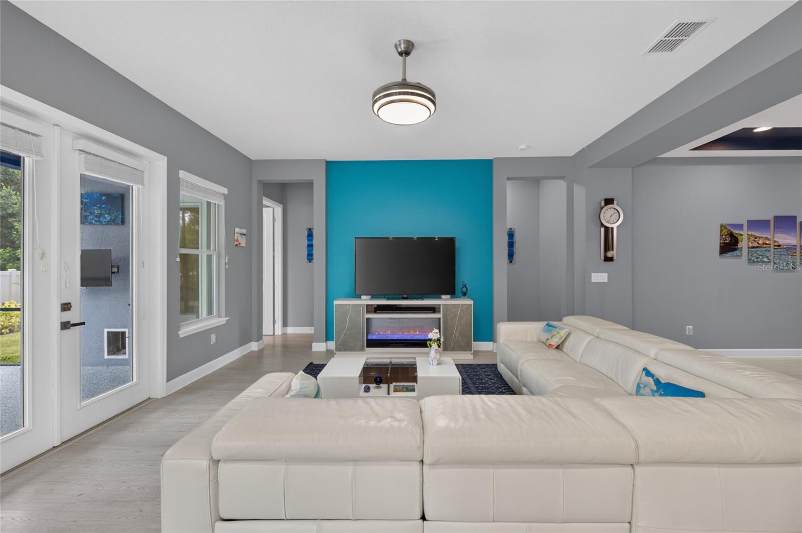 RAVEN CREST - Residential
