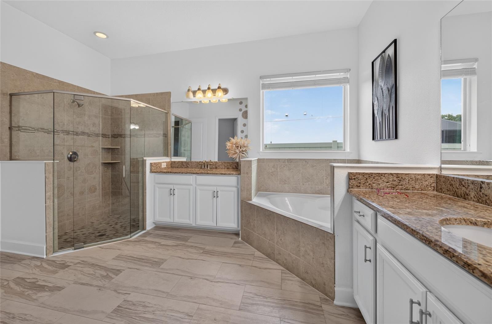 RAVEN CREST - Residential