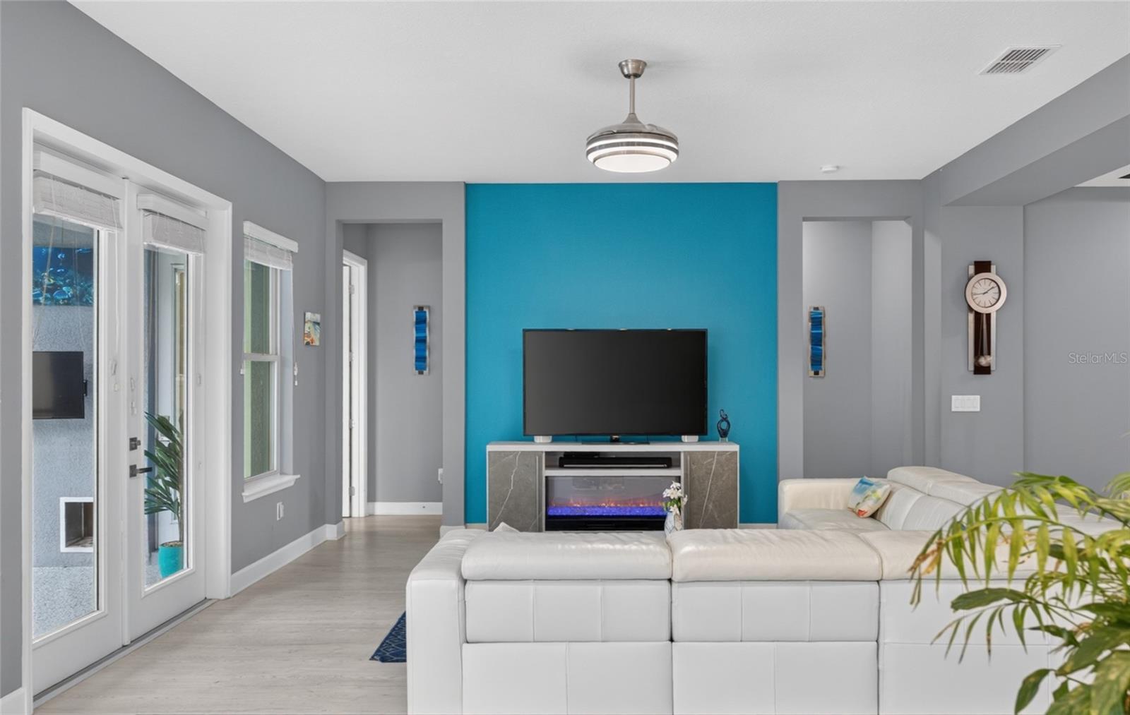RAVEN CREST - Residential