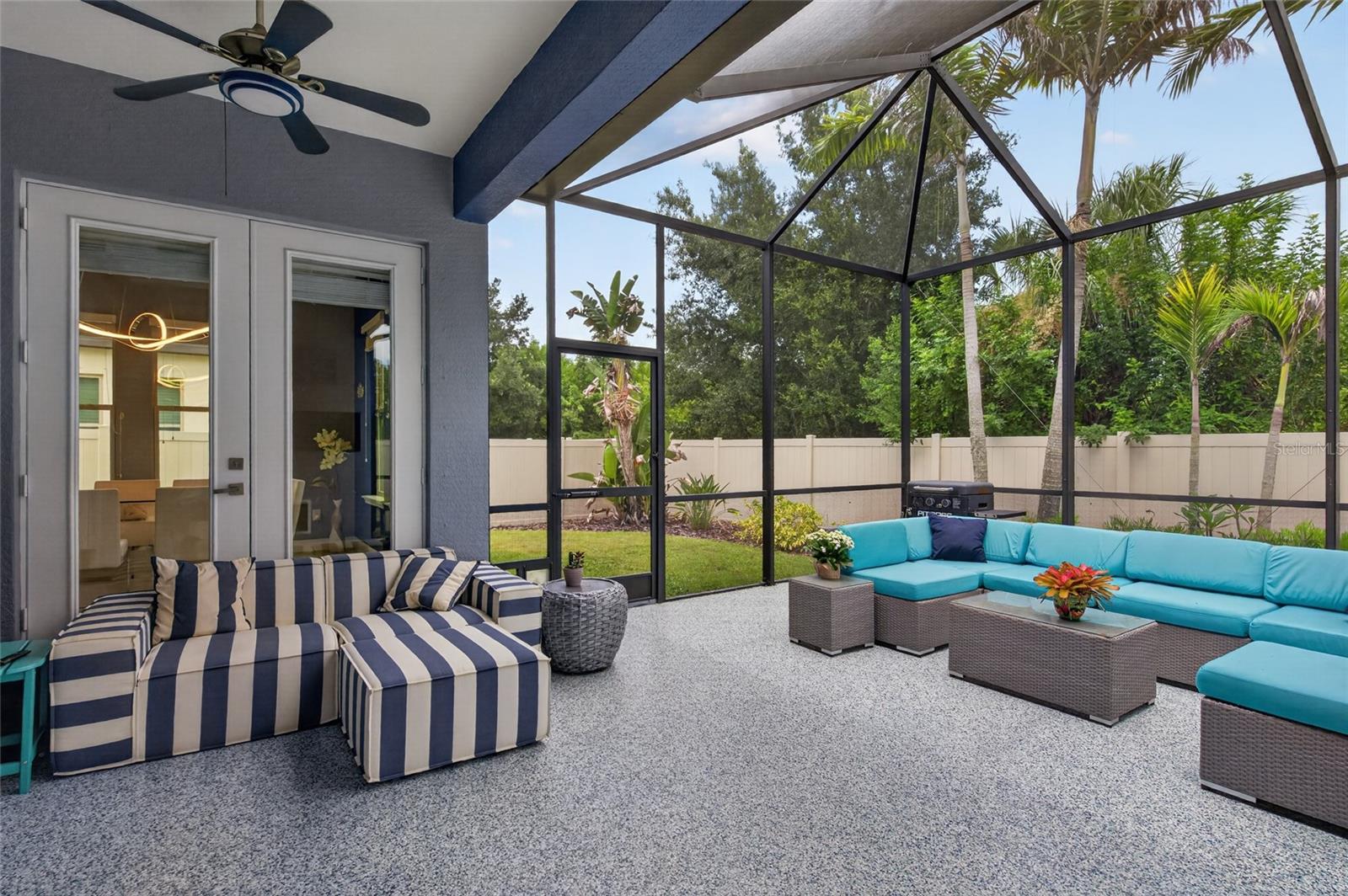RAVEN CREST - Residential