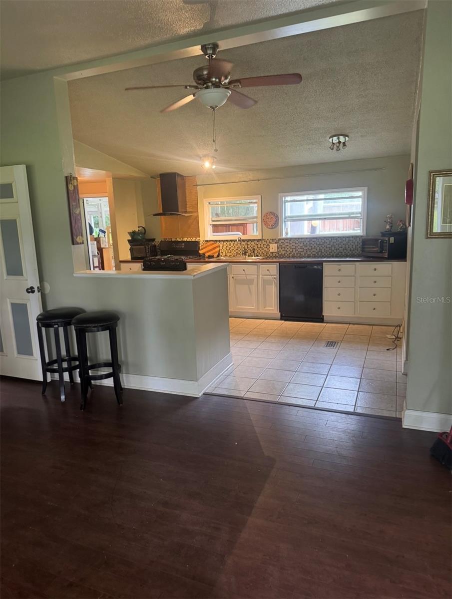 WAKONDA ESTATES - Residential