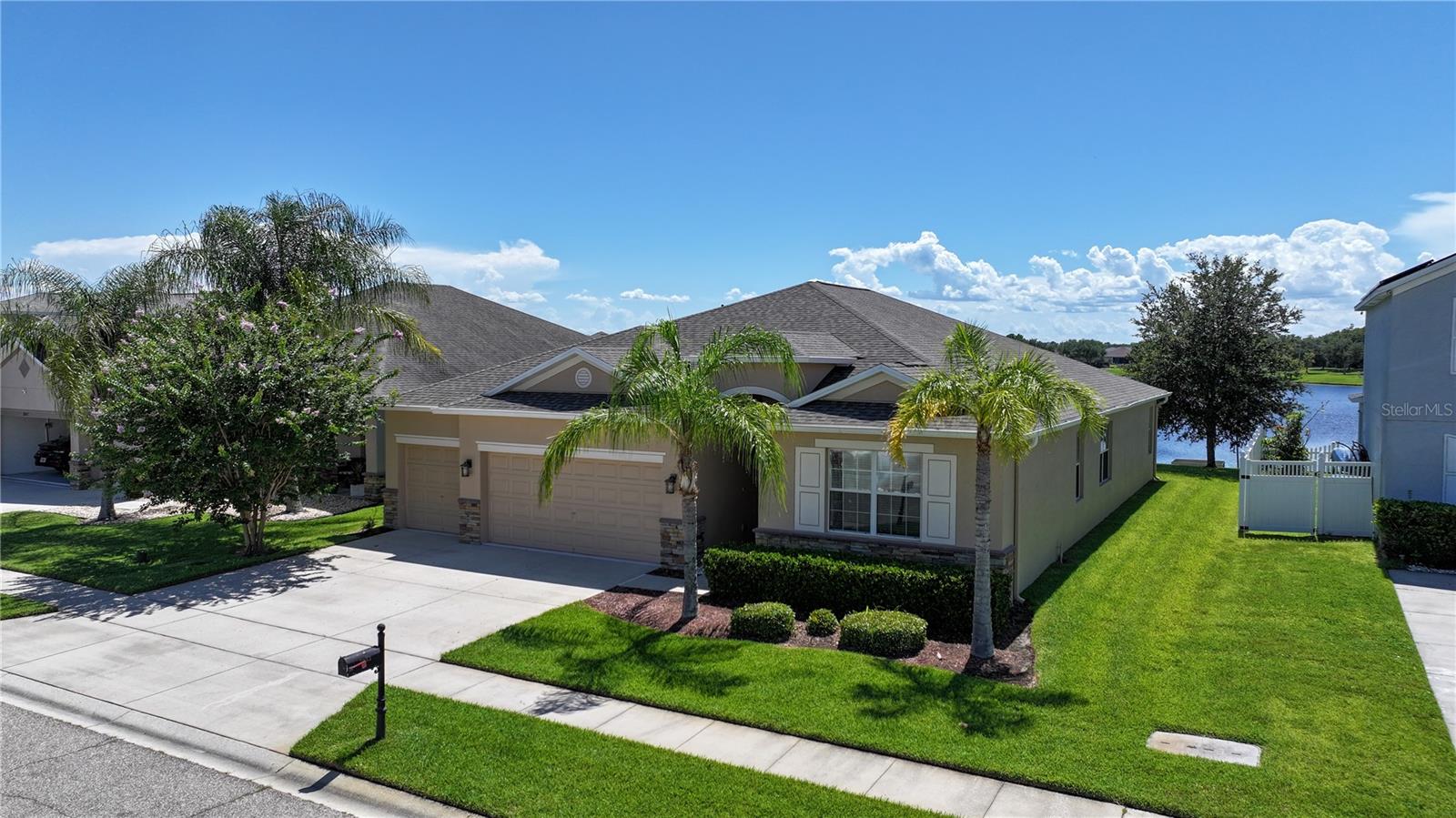 WYNDHAM LAKES ESTATES - Residential Lease