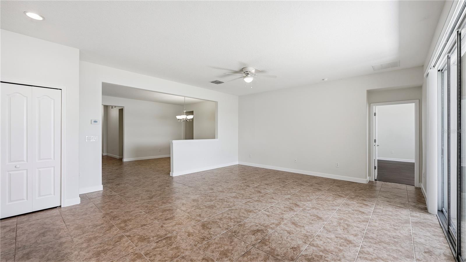 WYNDHAM LAKES ESTATES - Residential Lease