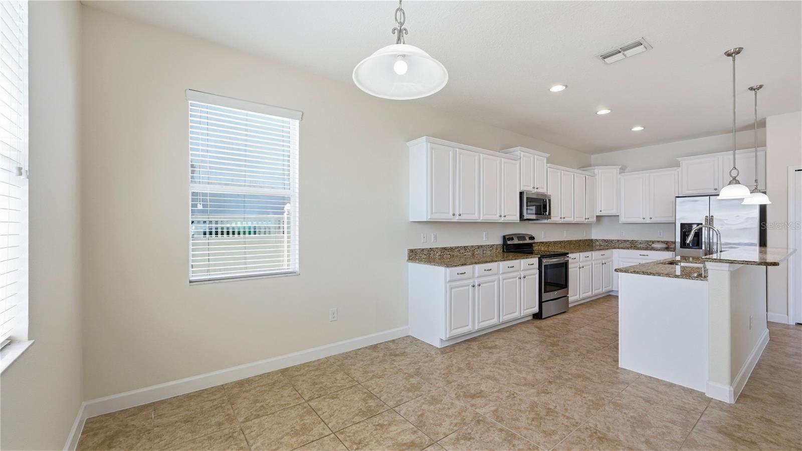 WYNDHAM LAKES ESTATES - Residential Lease