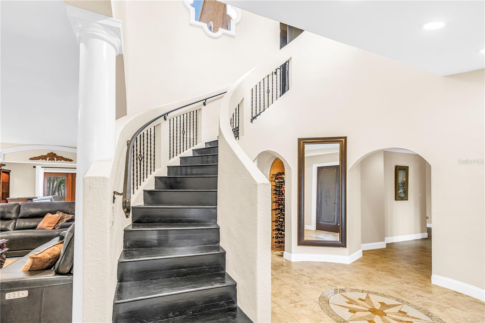 BELLE VISTA POINT - Residential