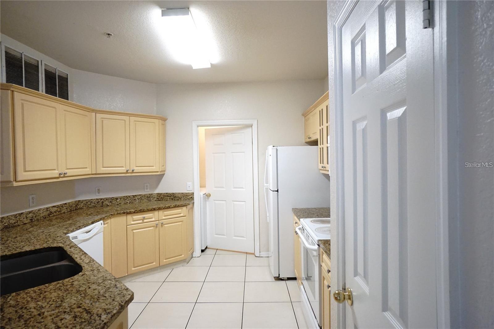 MOSAIC/MILLENIA - Residential Lease