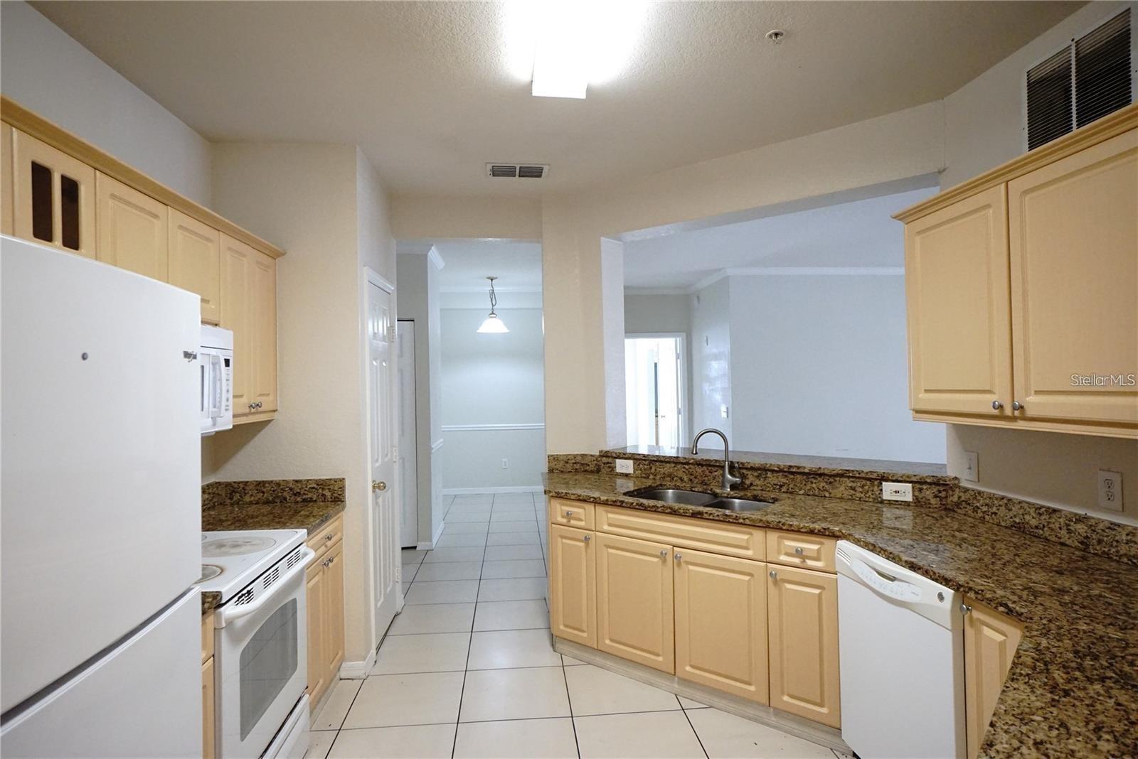 MOSAIC/MILLENIA - Residential Lease
