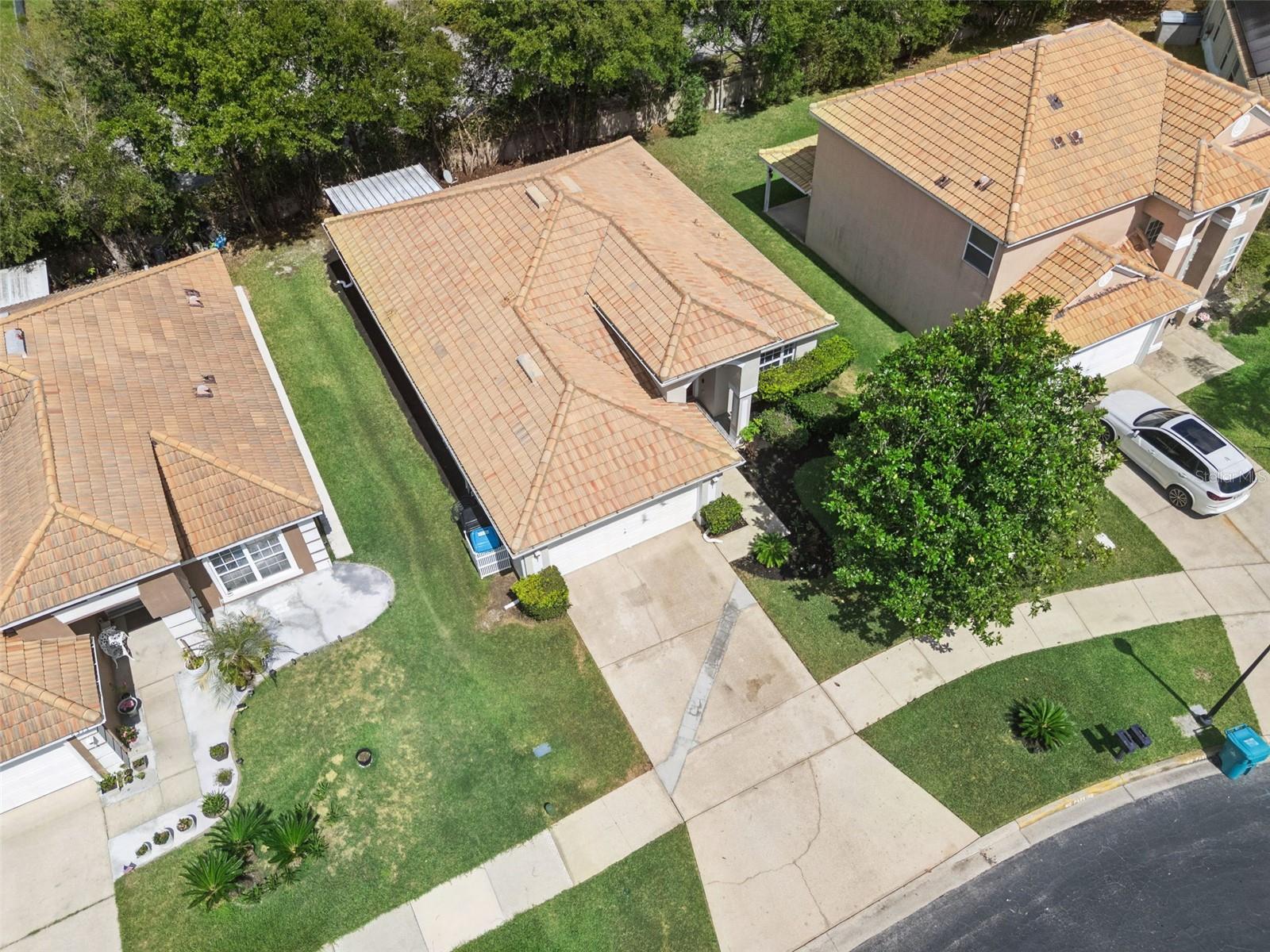LANDSBROOK TERRACE - Residential