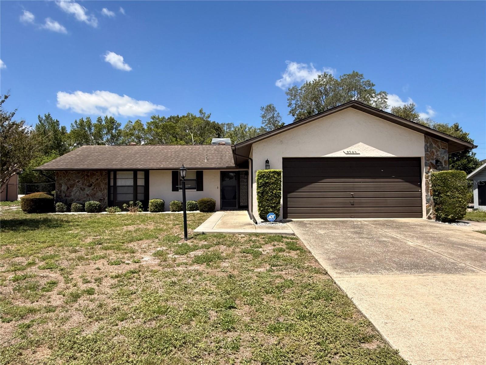 SPRING HILL - Residential