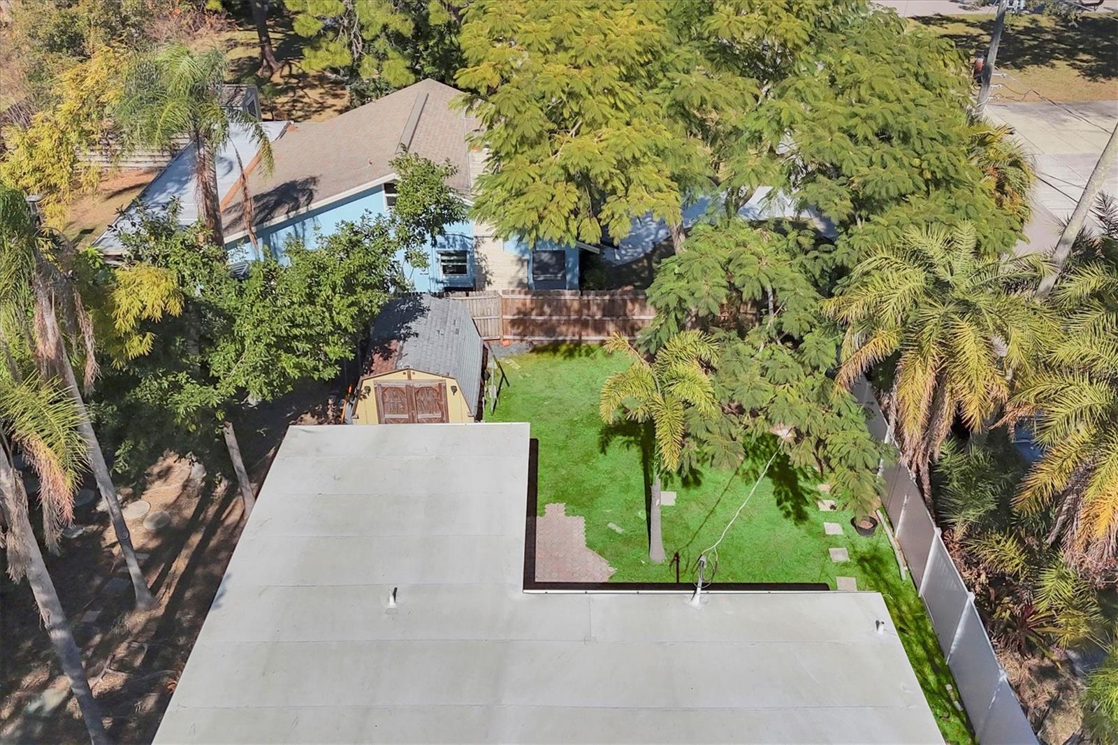 FOREST HILLS - Residential Income