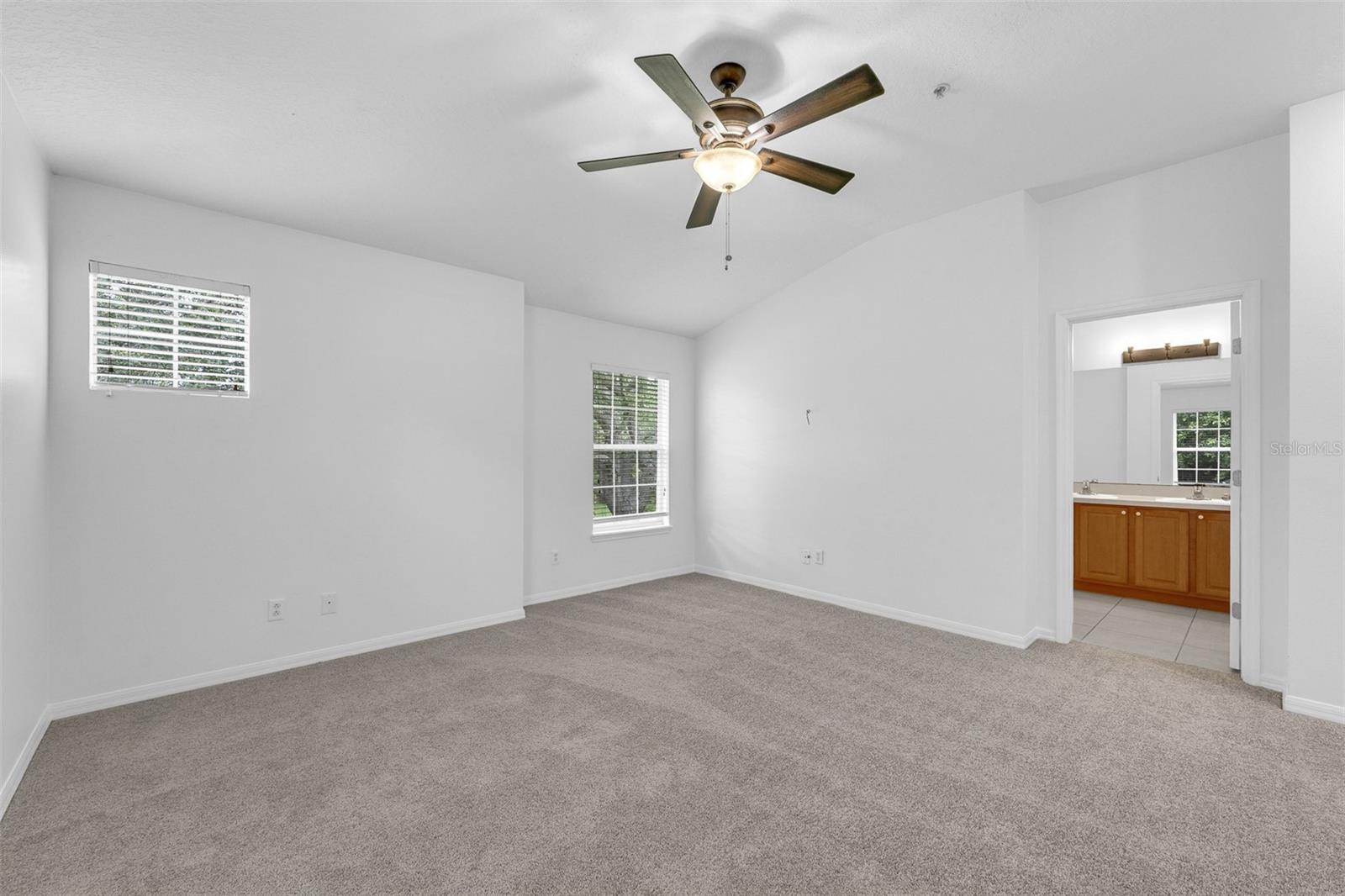 OVERLOOK AT PARKSIDE CONDO - Residential