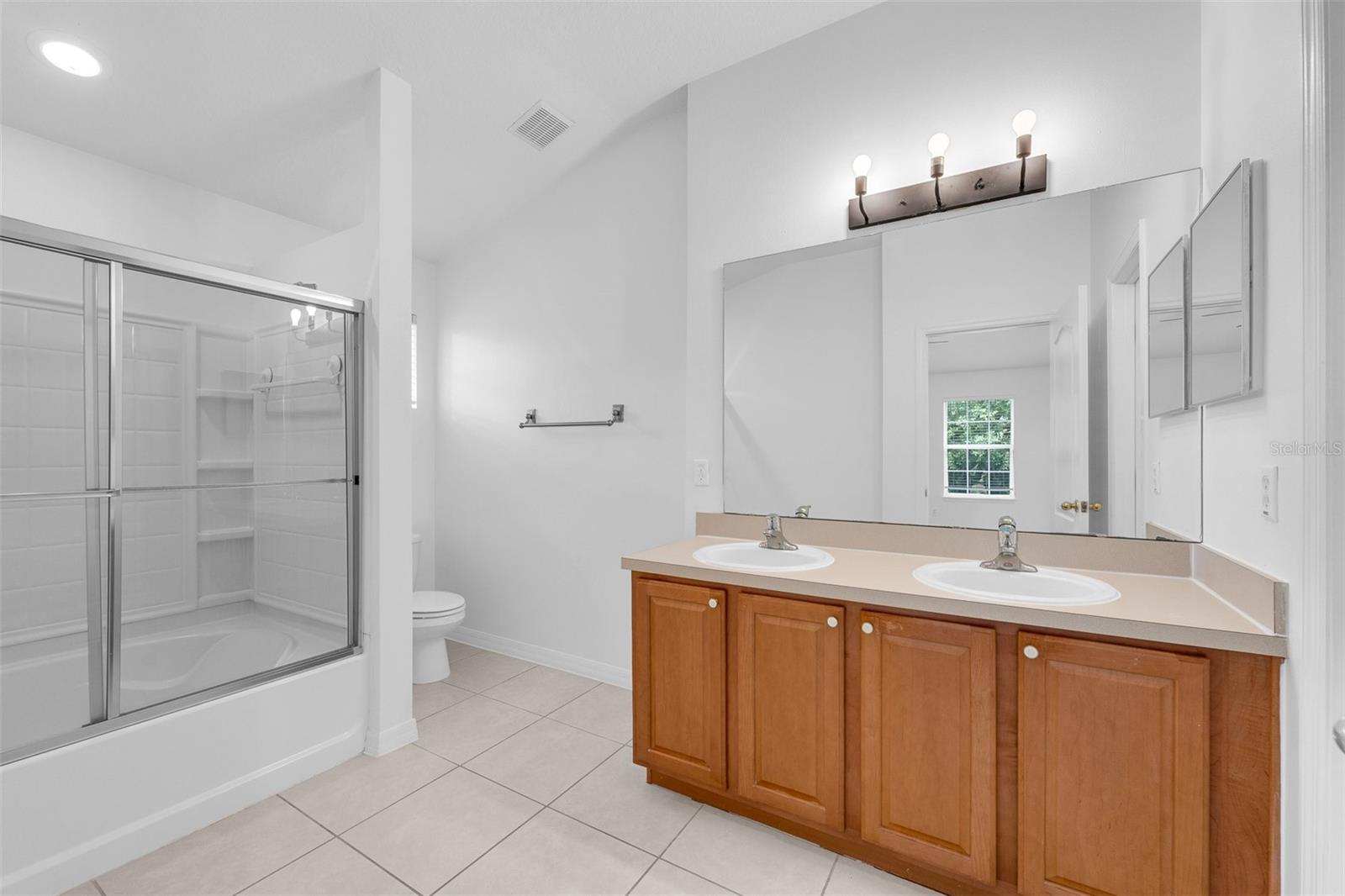 OVERLOOK AT PARKSIDE CONDO - Residential