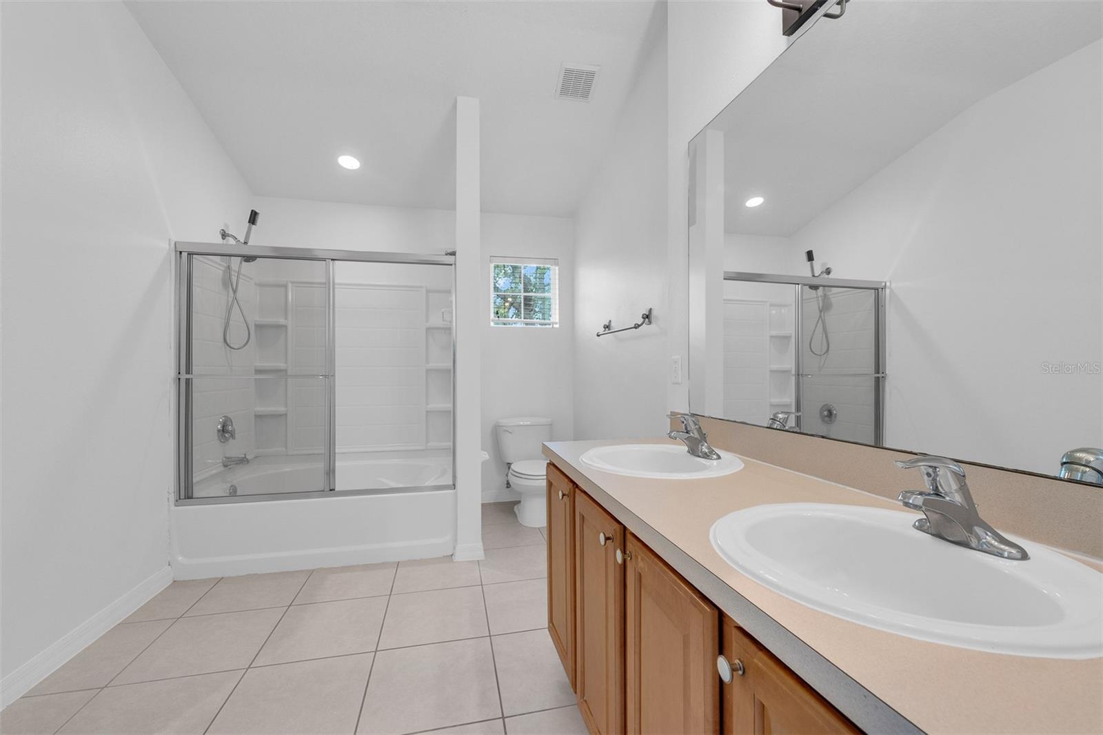 OVERLOOK AT PARKSIDE CONDO - Residential