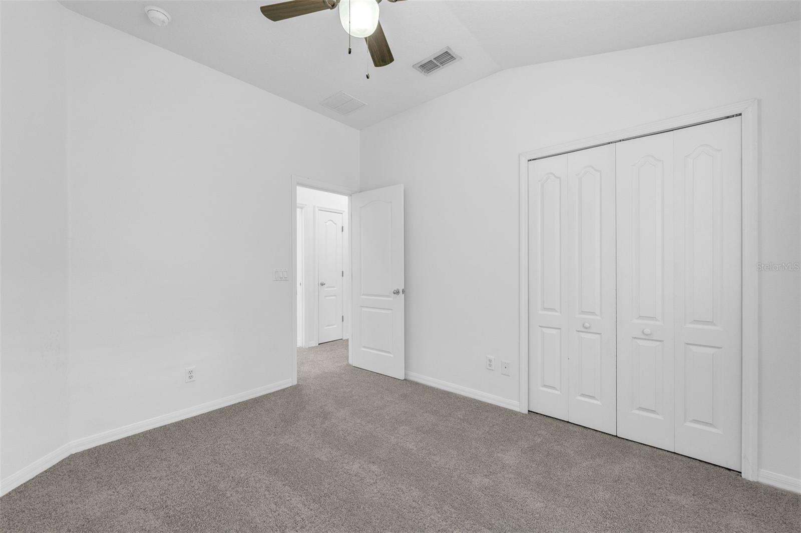 OVERLOOK AT PARKSIDE CONDO - Residential