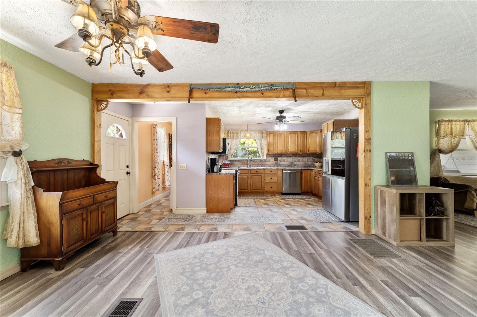FLORIDA HLNDS - Residential