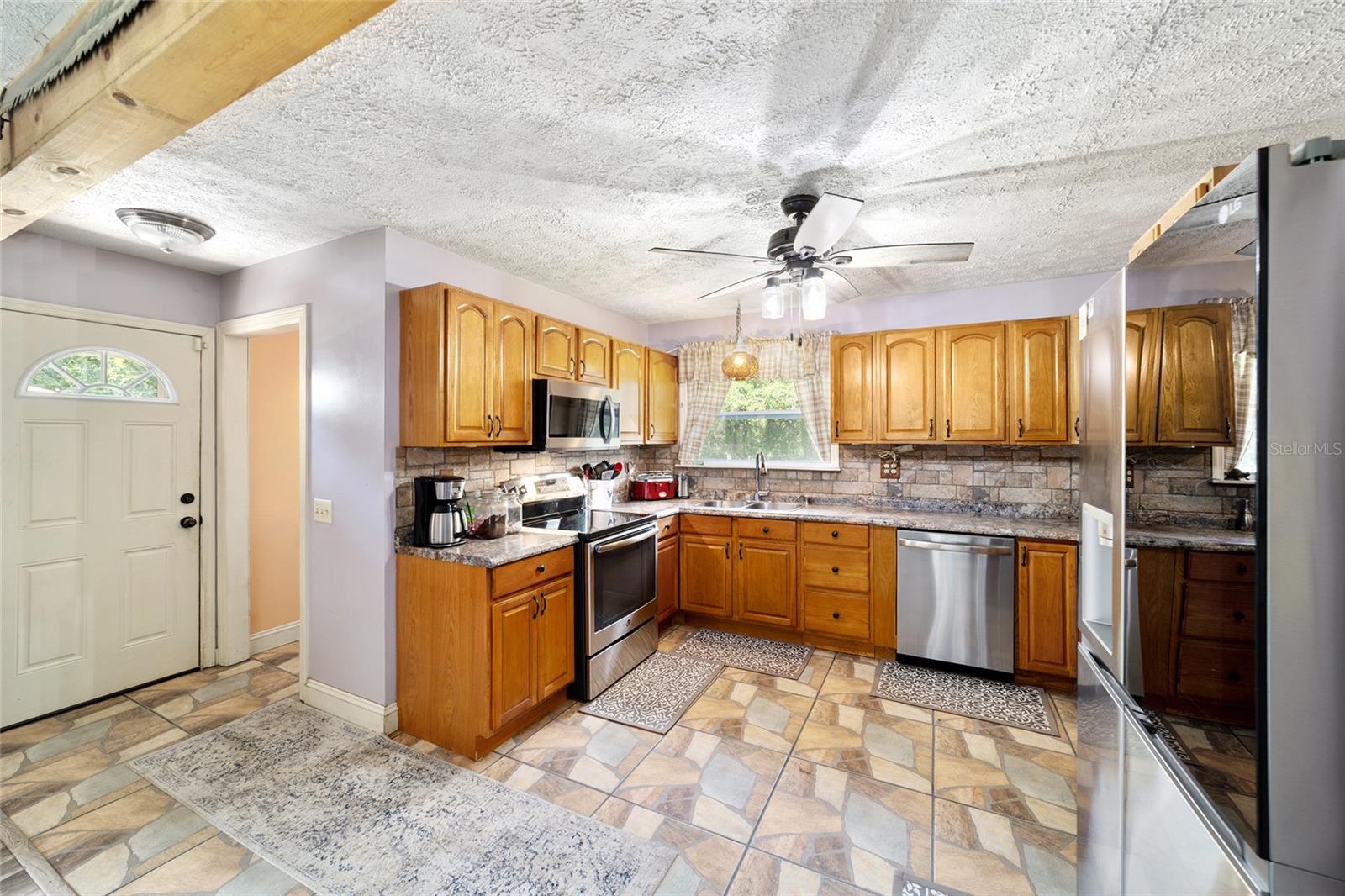 FLORIDA HLNDS - Residential