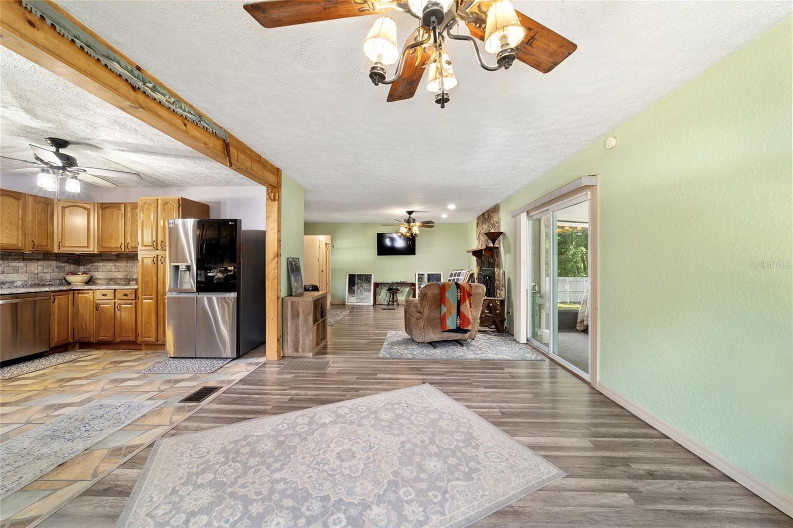 FLORIDA HLNDS - Residential