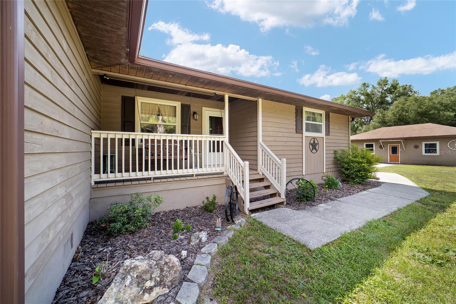 FLORIDA HLNDS - Residential