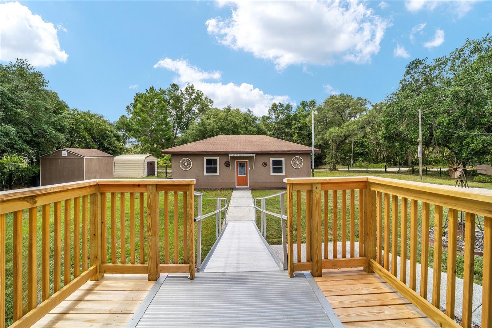 FLORIDA HLNDS - Residential